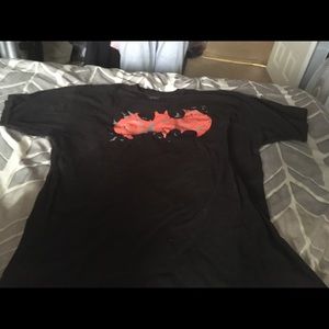 Batman glow in the dark logo shirt